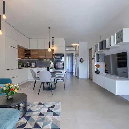 Apartman Vesna By Interhome Pula